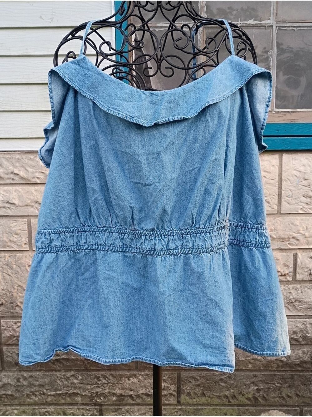 2/$10 Lane Bryant Denim Blue Off-Shoulder Peplum Top Size 26